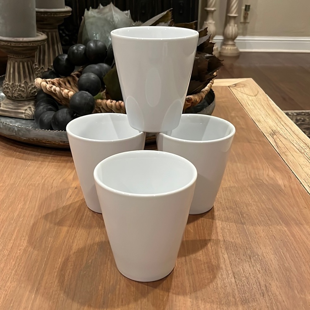 Tag Set of 4 Bowls